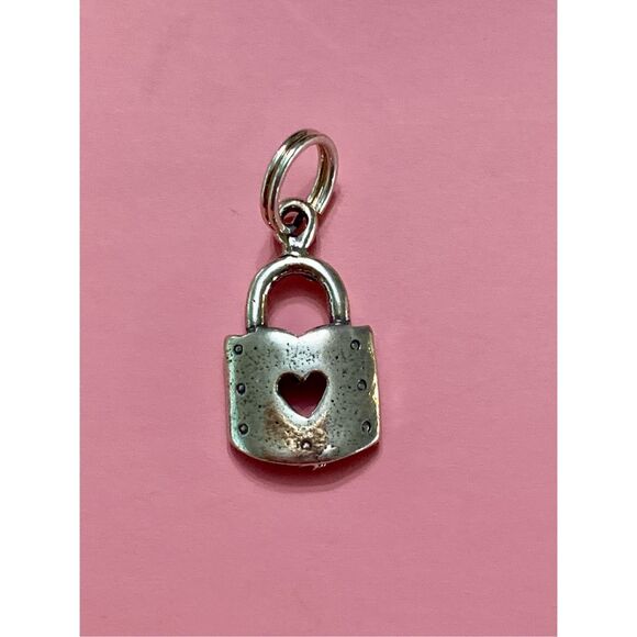 .925 Heart Lock Sterling Silver Jewelry Charm #love - Picture 1 of 3